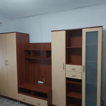 Alexandra Vendeghaz Gæstehus