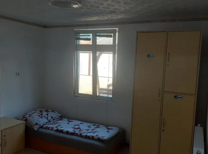 Alexandra Vendeghaz Guest house