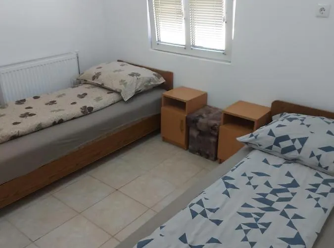 Guest house Alexandra Vendeghaz Tiszaujvaros