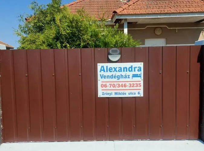 Alexandra Affittacamere